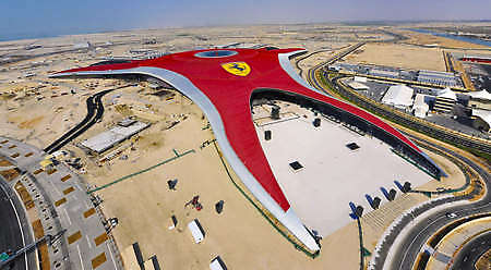 200 km/h rollercoaster at Ferrari World theme park!