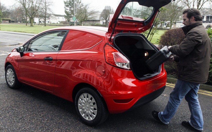 Ford Fiesta Van – facelift goes the cargo route 147223