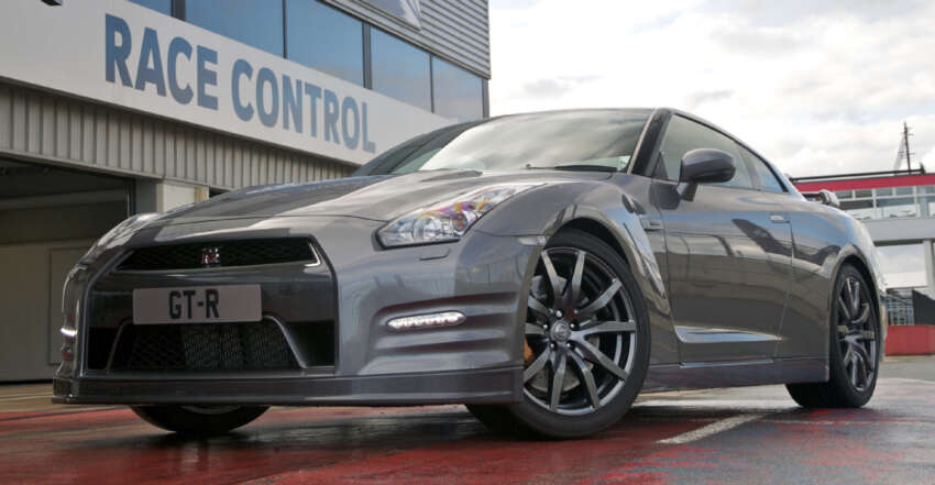 Nissan GT-R gets upgraded for 2012 – power up to 550 PS 75839