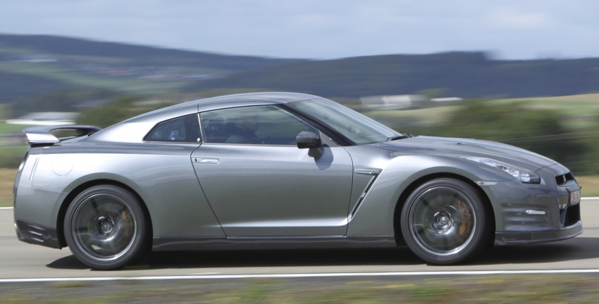 Nissan GT-R gets upgraded for 2012 – power up to 550 PS 75840