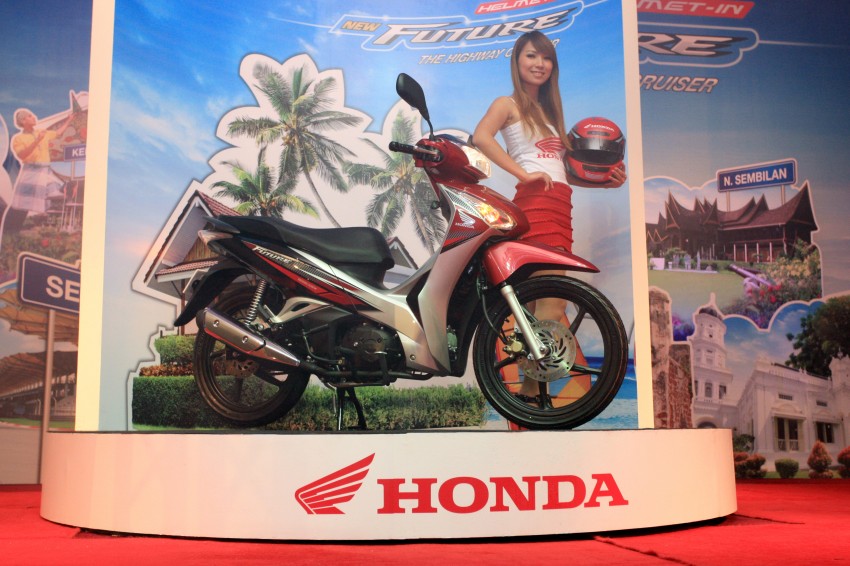 Boon Siew introduces the new 125cc Honda Future 121603