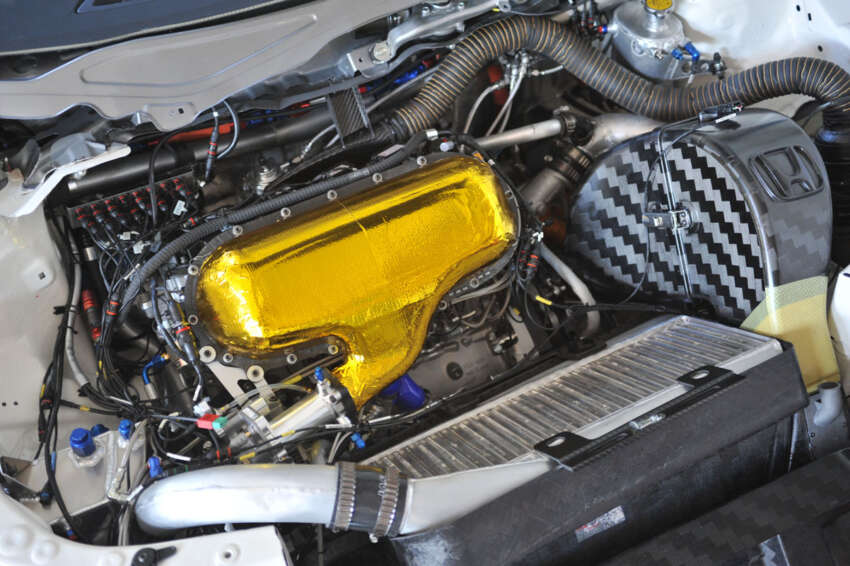 Honda unveils new turbocharged 1.6 litre race mill 121956