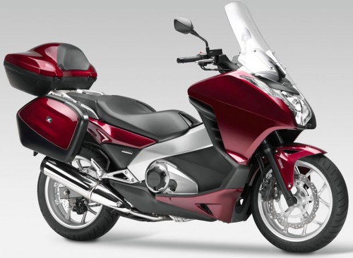 2012 Honda Integra to come with 700cc engine and twin clutch gearbox – yes, it’s a bike not a car!