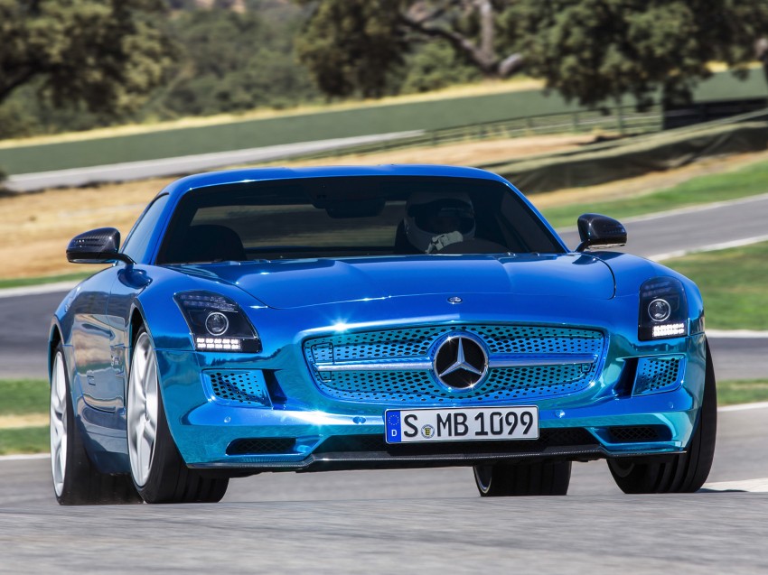 Mercedes-Benz SLS AMG Electric Drive shown in Paris: world’s most powerful production EV 134213