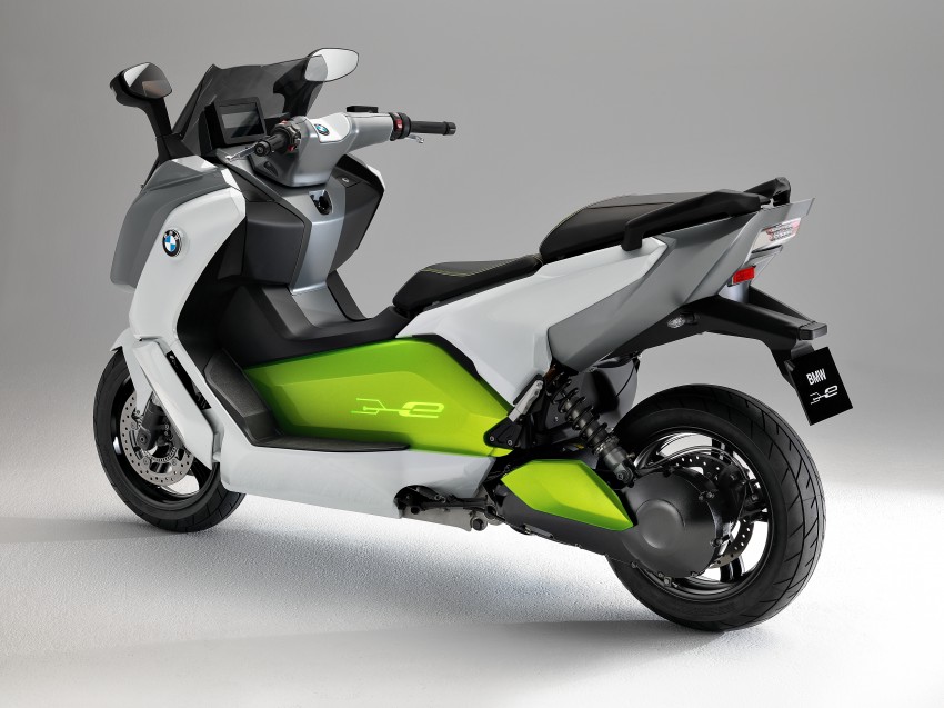 BMW Motorrad C evolution prototype – the e-scooter moves closer to serial production 122013