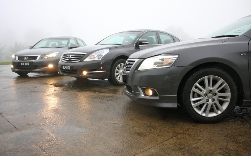 The Japanese D-segment trinity shootout: Honda Accord vs Nissan Teana vs Toyota Camry 153858