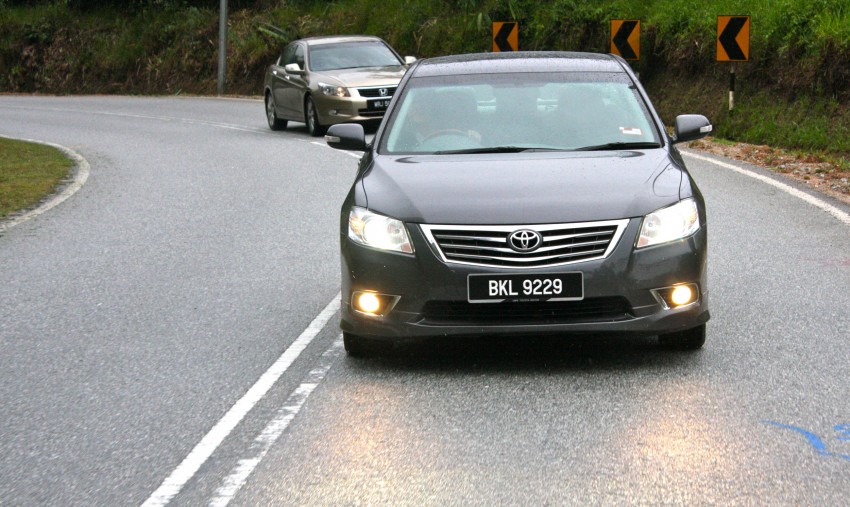 The Japanese D-segment trinity shootout: Honda Accord vs Nissan Teana vs Toyota Camry 154003