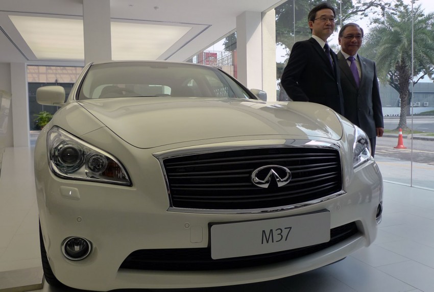Infiniti opens new KL showroom, unveils range – EX and FX crossovers, M Sedan and G Coupe, RM380k to RM435k 72647