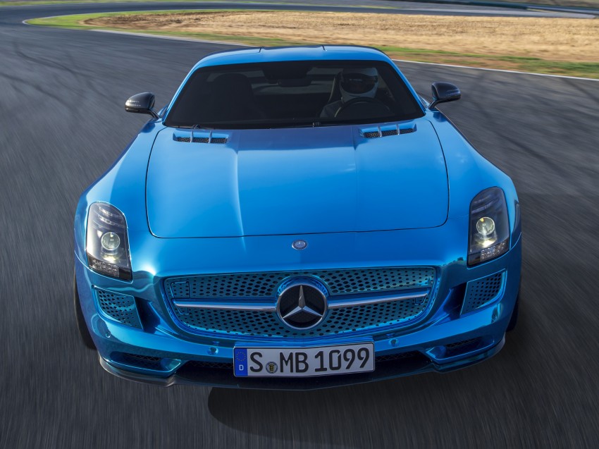 Mercedes-Benz SLS AMG Electric Drive shown in Paris: world’s most powerful production EV 134214