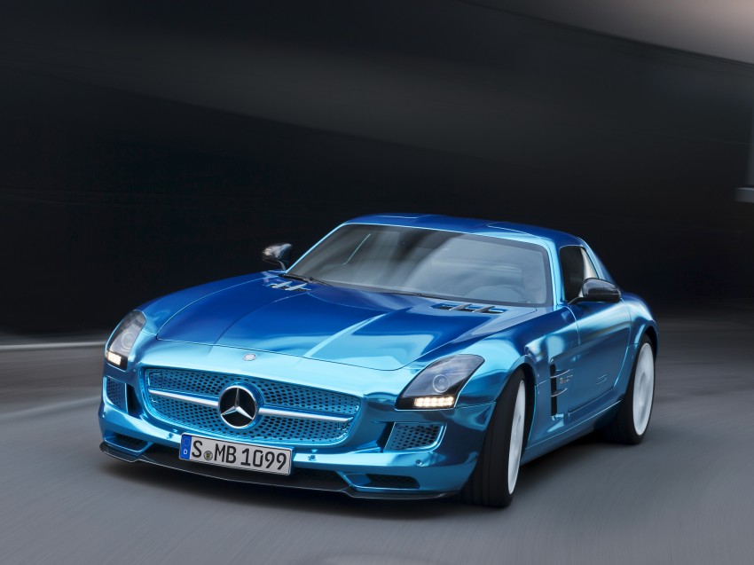 Mercedes-Benz SLS AMG Electric Drive shown in Paris: world’s most powerful production EV 134215
