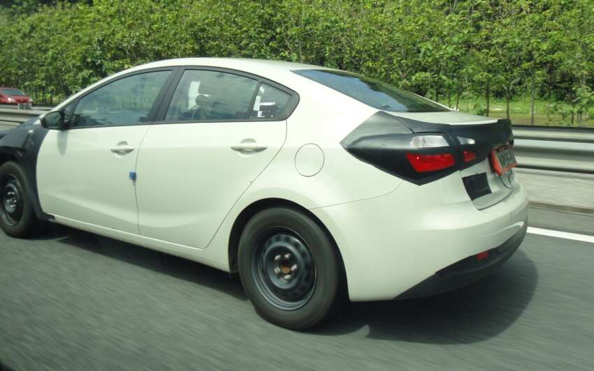 SPIED: Kia Forte K3 spotted on PLUS again 155388