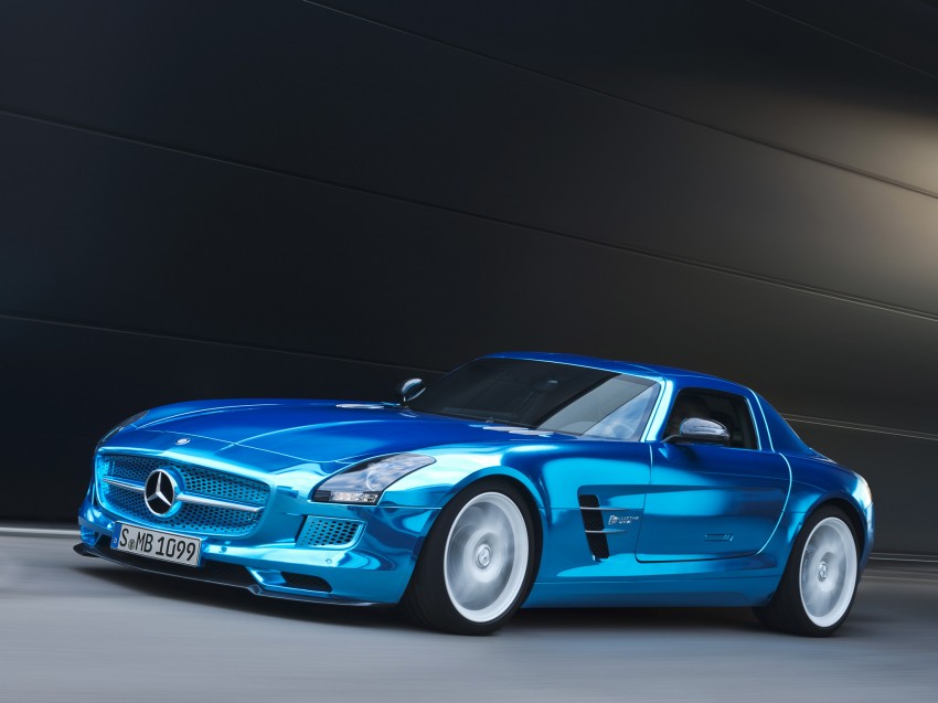 Mercedes-Benz SLS AMG Electric Drive shown in Paris: world’s most powerful production EV 134216
