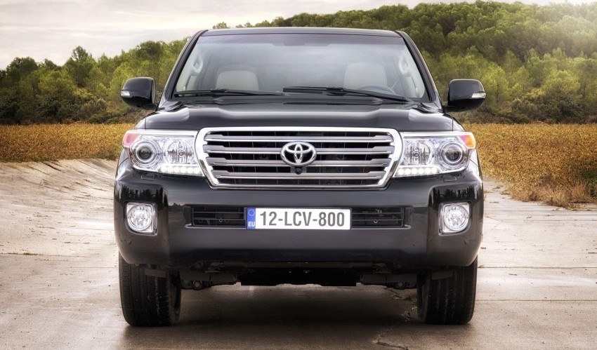 2012 Toyota Land Cruiser unveiled at Brussels Motor Show 84097