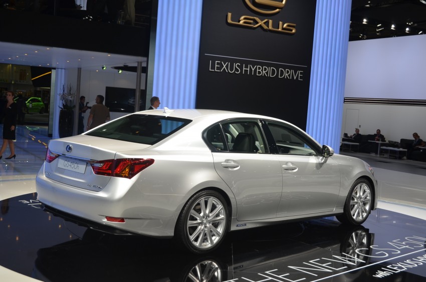 Lexus GS 450h gets an early reveal ahead of Frankfurt 68960