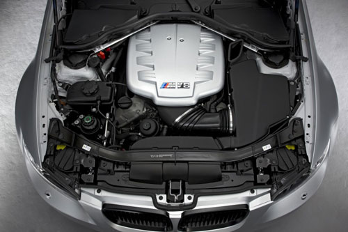 Carbon loaded BMW M3 CRT – 70 kg lighter, only 67 units