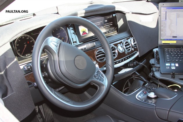 Next generation Mercedes-Benz S-Class interior spied