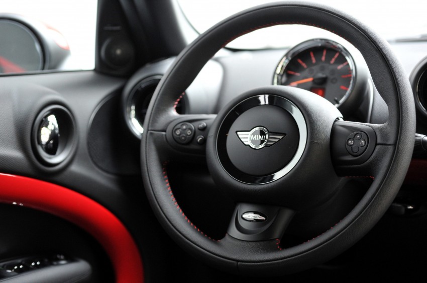 MINI Countryman John Cooper Works – JCW power now available with four doors and all wheel drive 129964