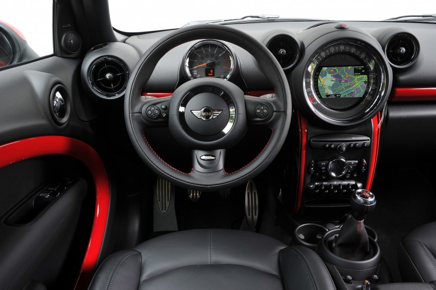 MINI Countryman John Cooper Works – JCW power now available with four doors and all wheel drive 129972