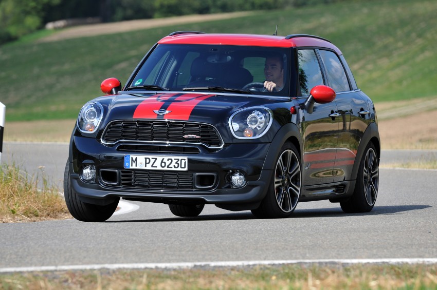 MINI Countryman John Cooper Works – JCW power now available with four doors and all wheel drive 130103
