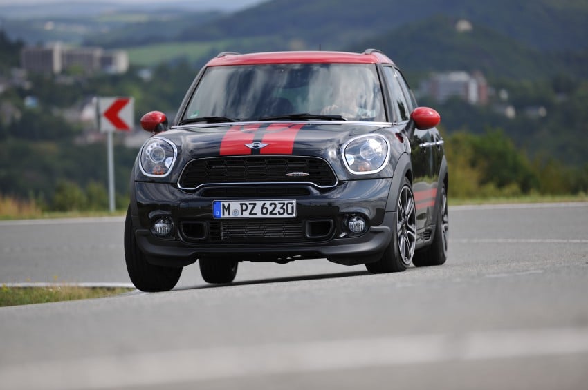 MINI Countryman John Cooper Works – JCW power now available with four doors and all wheel drive 130126