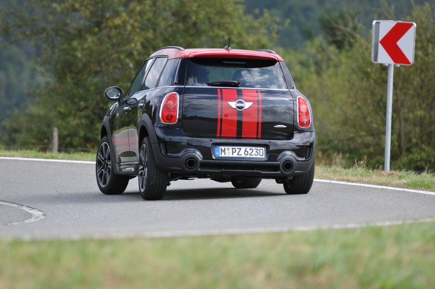 MINI Countryman John Cooper Works – JCW power now available with four doors and all wheel drive 130127