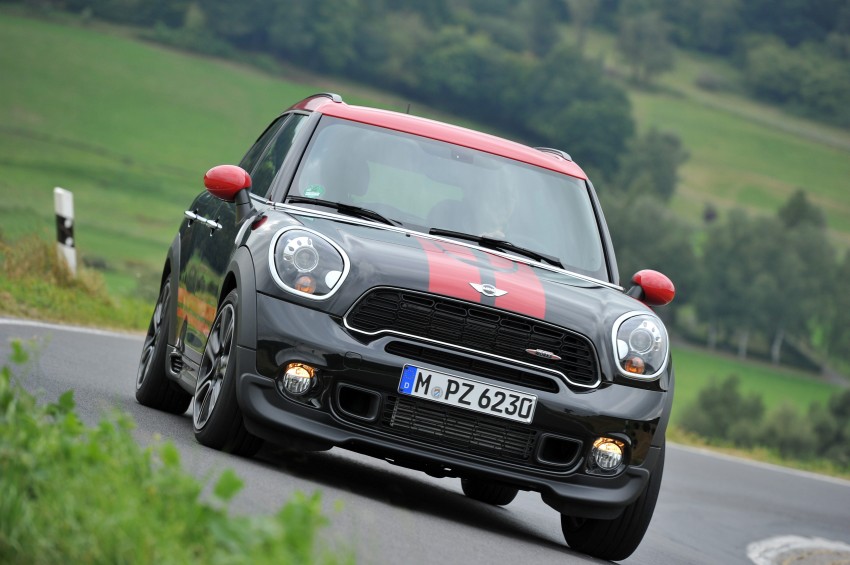 MINI Countryman John Cooper Works – JCW power now available with four doors and all wheel drive 130128