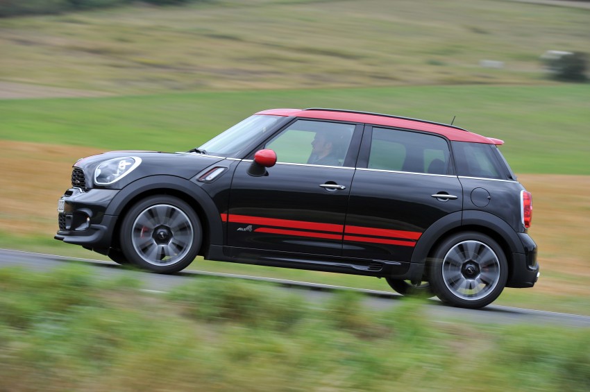 MINI Countryman John Cooper Works – JCW power now available with four doors and all wheel drive 130131