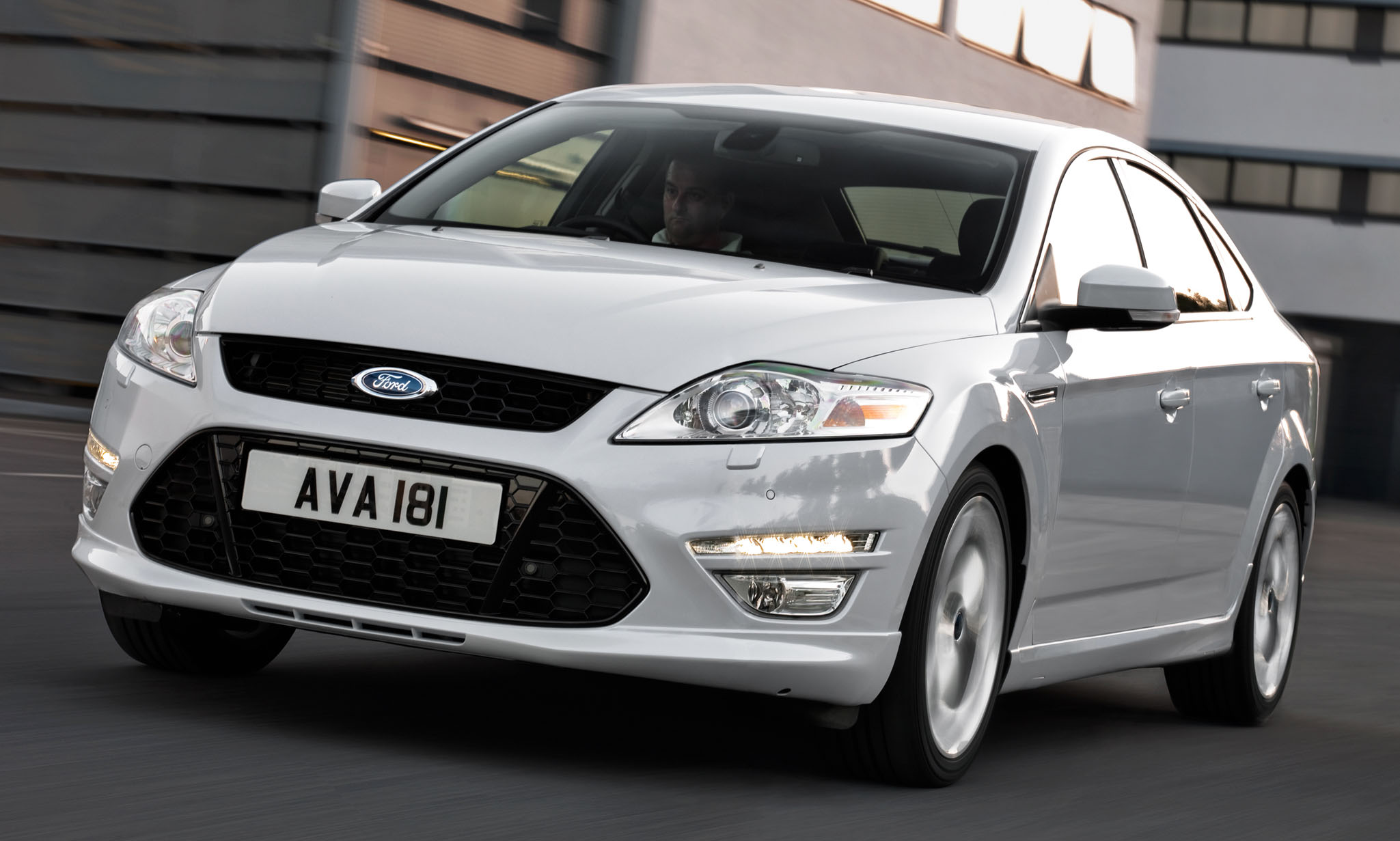 Ford Mondeo and S-MAX go 240 PS - RM194k and RM199k 