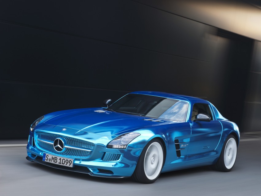 Mercedes-Benz SLS AMG Electric Drive shown in Paris: world’s most powerful production EV 134218