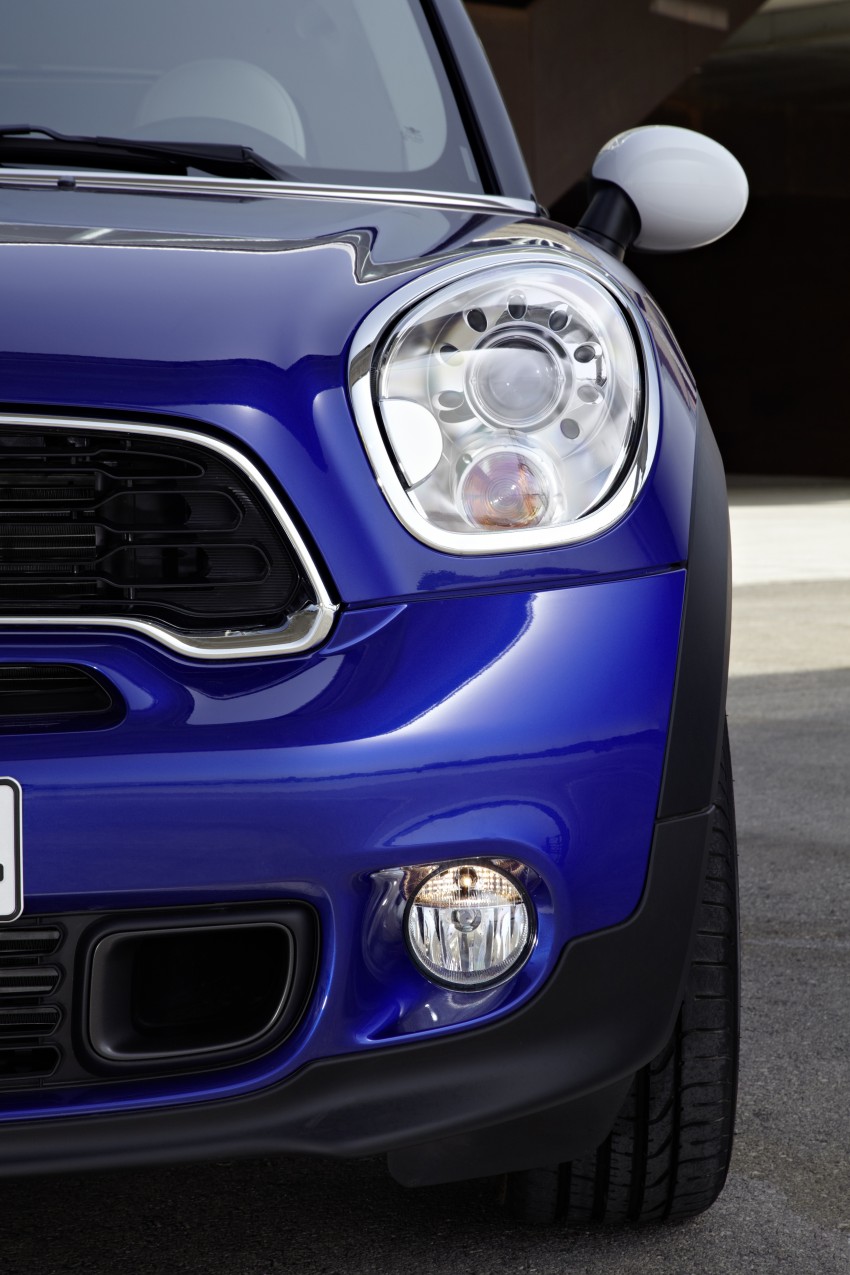 MINI Paceman joins the family, makes it seven 131289