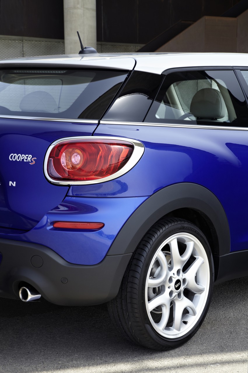 MINI Paceman joins the family, makes it seven 131326