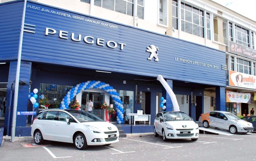 Nasim opens Peugeot Blue Box Sungai Petani in Kedah
