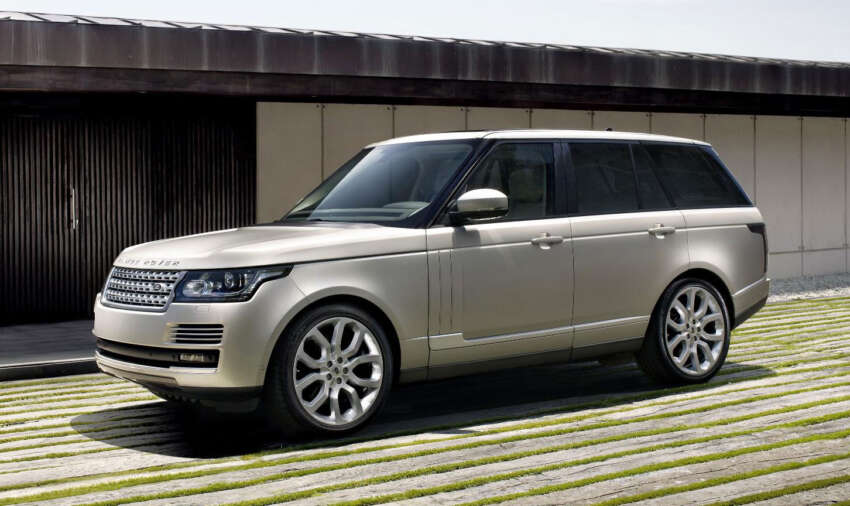 First pics of next-generation Range Rover now online! 125413
