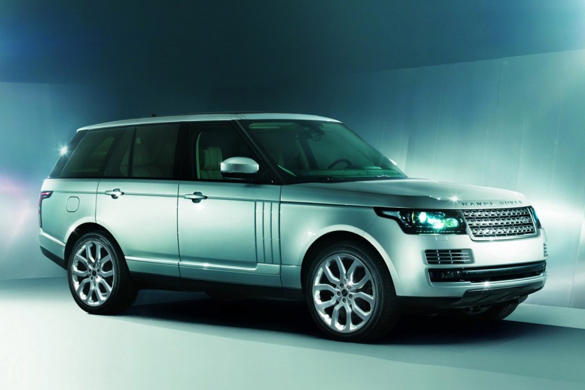 First pics of next-generation Range Rover now online! 125339