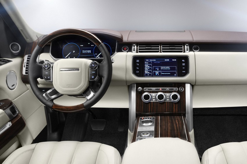First pics of next-generation Range Rover now online! 125341