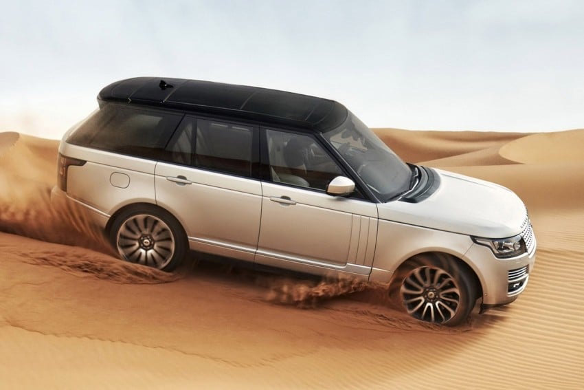 First pics of next-generation Range Rover now online! 125342