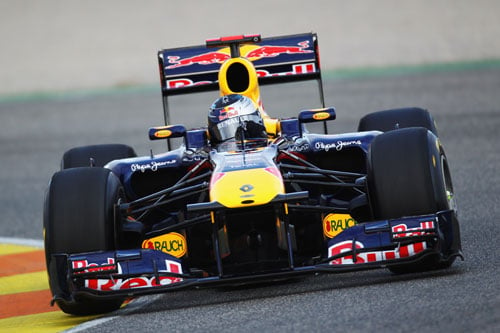 Champions Red Bull launch the RB7, now with KERS