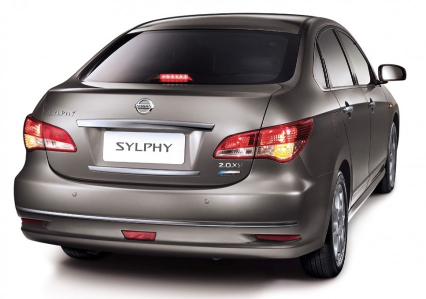 Nissan Sylphy updated – two trim levels, plenty of new kit 92266
