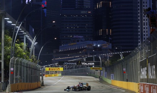 Sebastian Vettel crowned as 2011 Singapore GP winner!