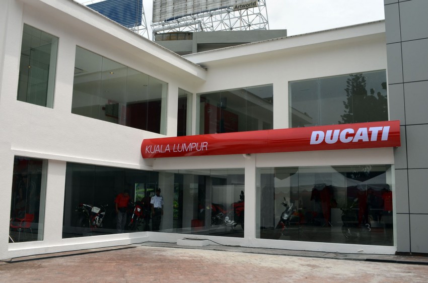 Naza opens largest Ducati Centre in Asia, launches the 1199 Panigale – 195 hp, 164 kg, from RM160,888 101503
