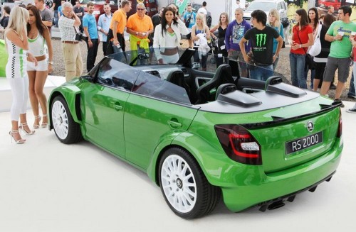 skoda rs2000 concept 2 Skoda Fabia RS2000 roadster blows the lid off things