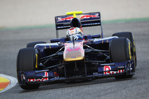Scuderia Toro Rosso targets eighth place with new STR6
