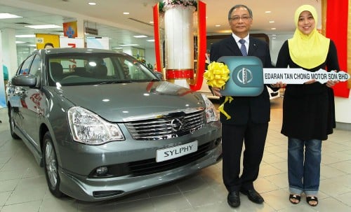 ETCM gives away Nissan Sylphy to Grand Livina buyer