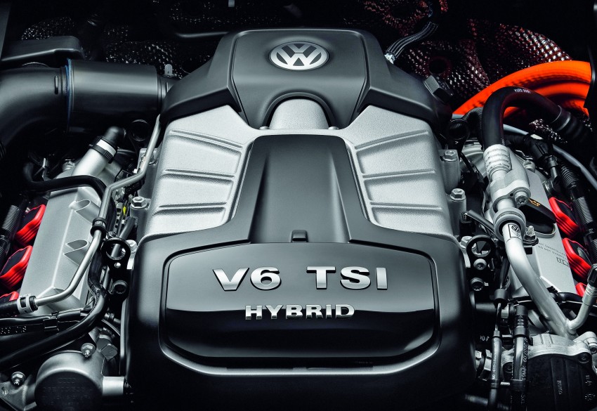 Volkswagen Touareg Hybrid introduced – RM617k 135391