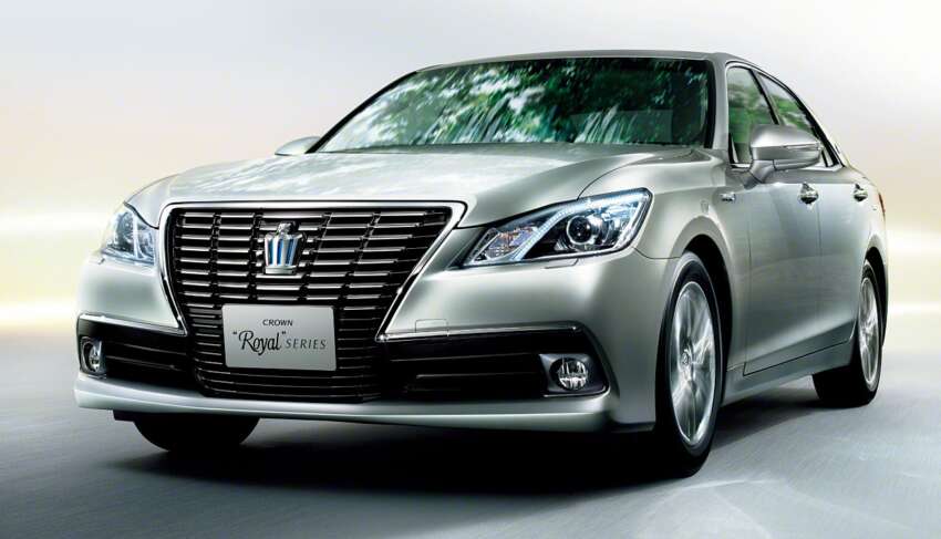 Toyota Crown – 14th-gen S210 makes its debut 147328