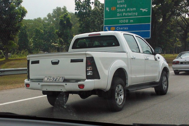 Foton Tunland spotted again, this time in KL