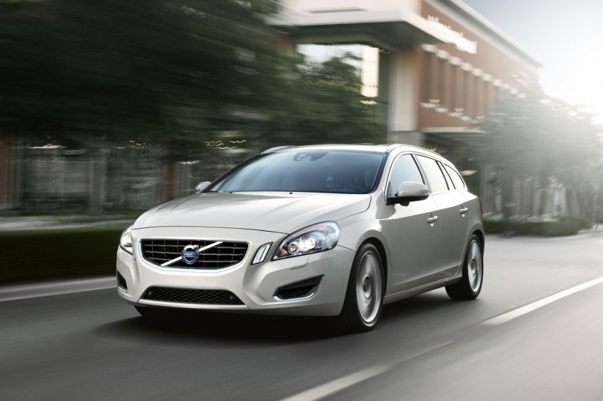 Volvo V60 launched – RM230k for T4, RM269k for T5, CKD 83755