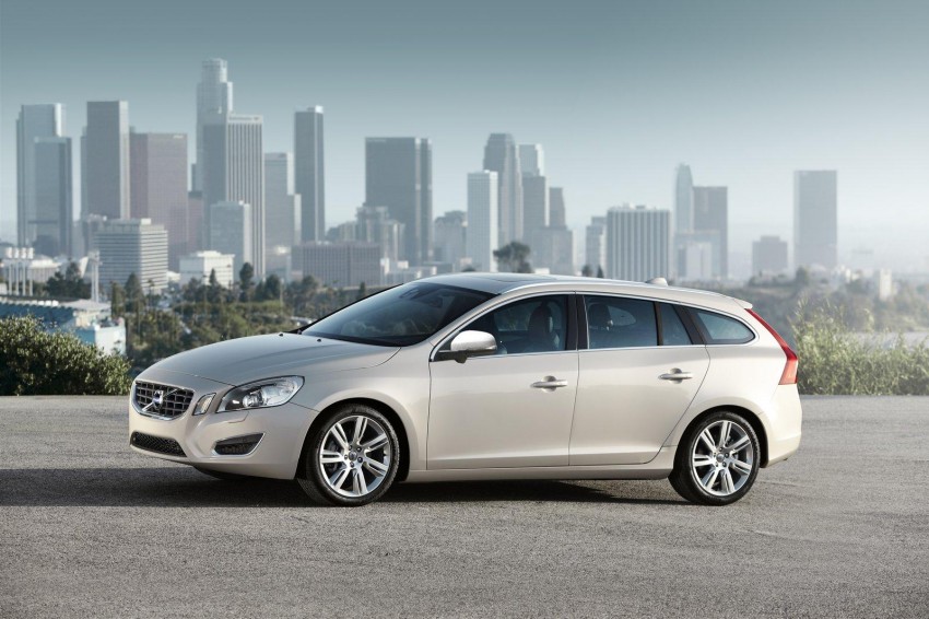 Volvo V60 launched – RM230k for T4, RM269k for T5, CKD 83756