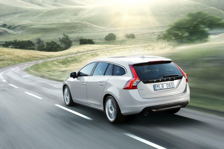 Volvo V60 launched – RM230k for T4, RM269k for T5, CKD 83741