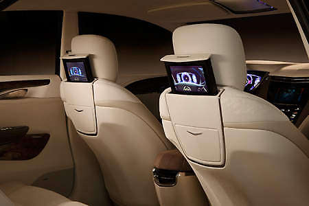 Detroit 2010: Cadillac XTS Platinum concept